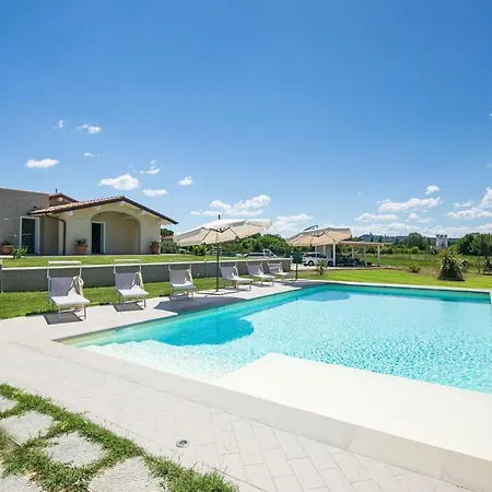 Villino Le Viole By Vacavilla Villa