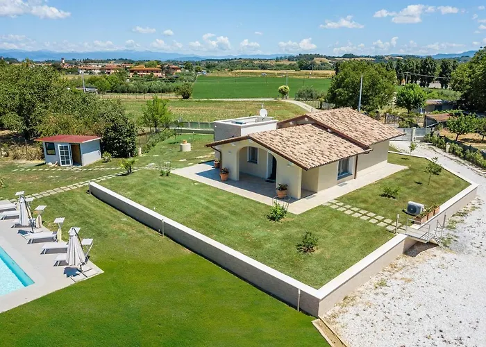 Villino Le Viole By Vacavilla Villa *