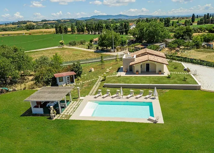 Villino Le Viole By Vacavilla Villa *