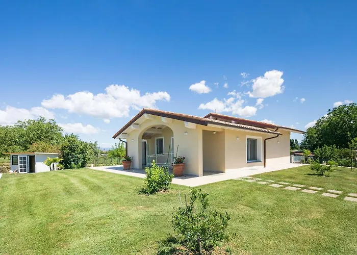 Villino Le Viole By Vacavilla Villa *