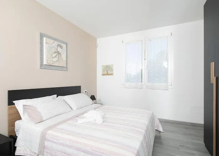 Villino Le Viole By Vacavilla Villa